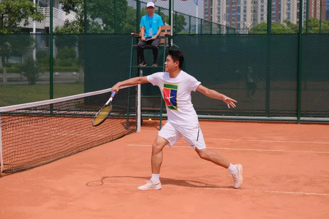 体育20190927155150